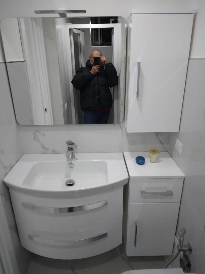 דירות נאפולי Casa Luisa מראה חיצוני תמונה
