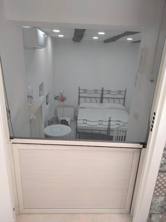 דירות נאפולי Casa Luisa מראה חיצוני תמונה